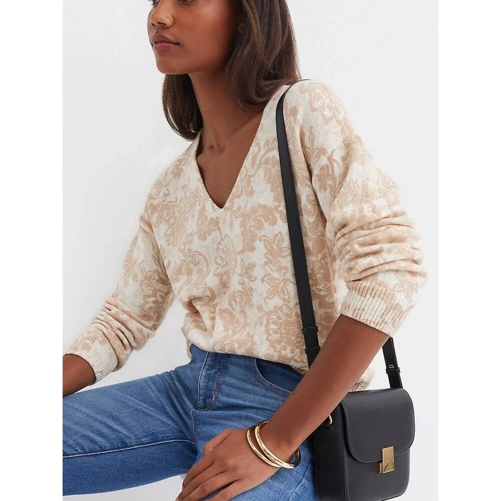 NWT Loft Floral V-Neck Cotton Sweater Beige Boho Earthy Neutral Women’s Small